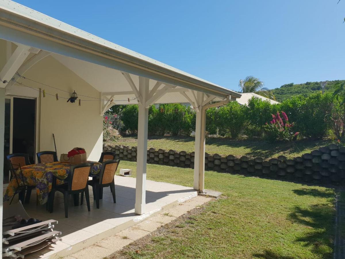 Villa Les Flamboyants Bareto Exterior foto